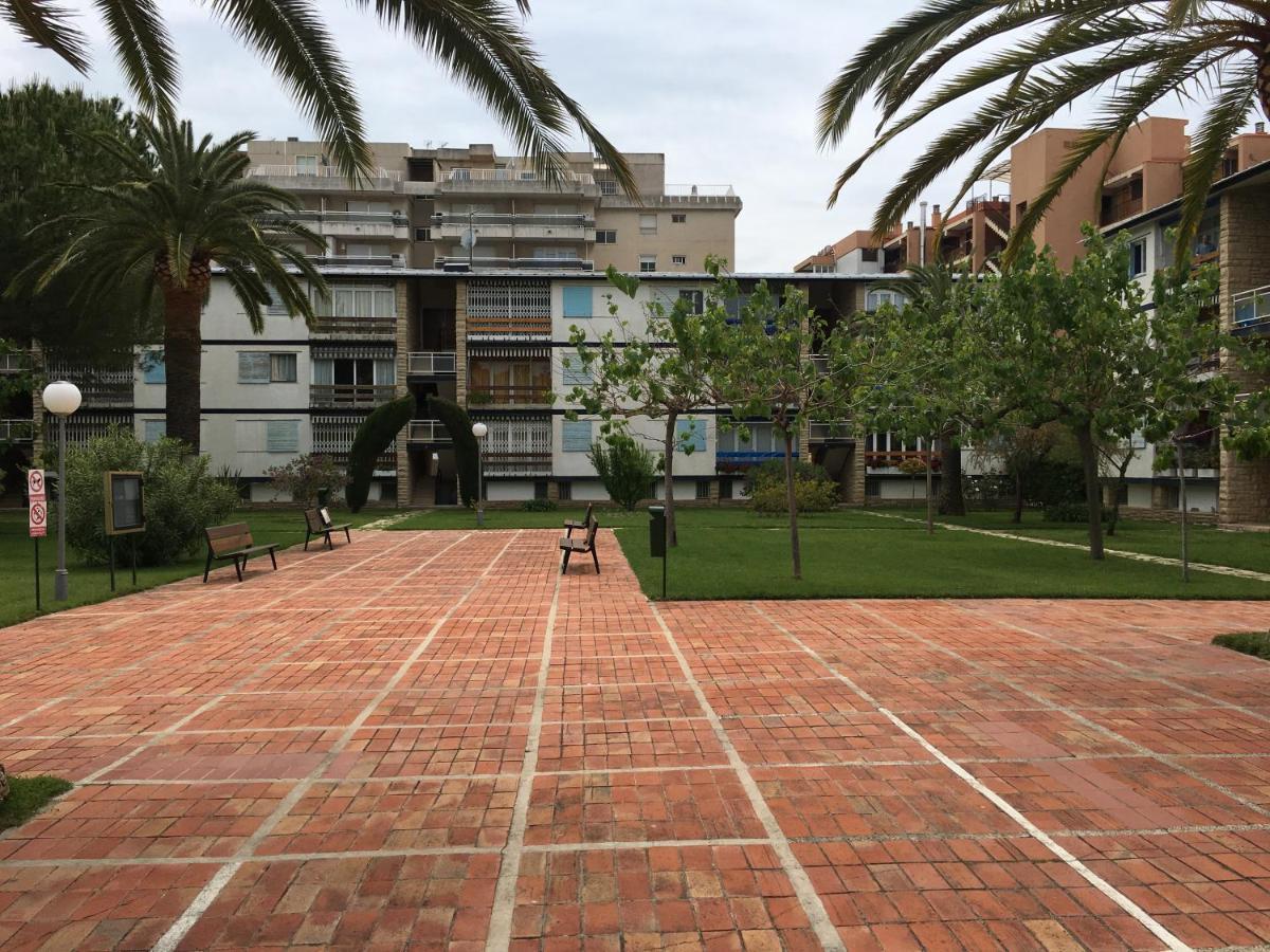 Apartmán Book Ibiza Salou Exteriér fotografie