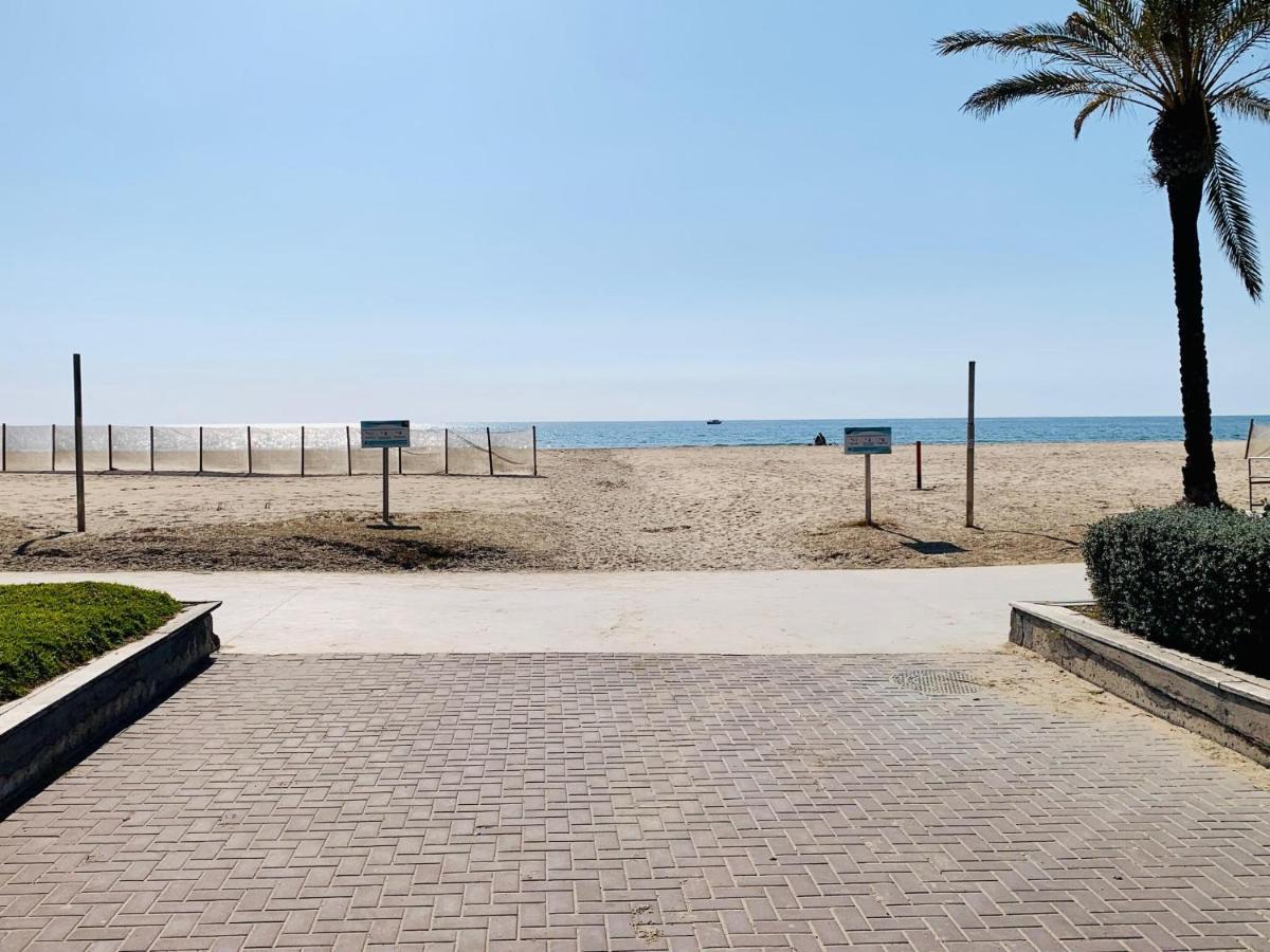 Apartmán Book Ibiza Salou Exteriér fotografie